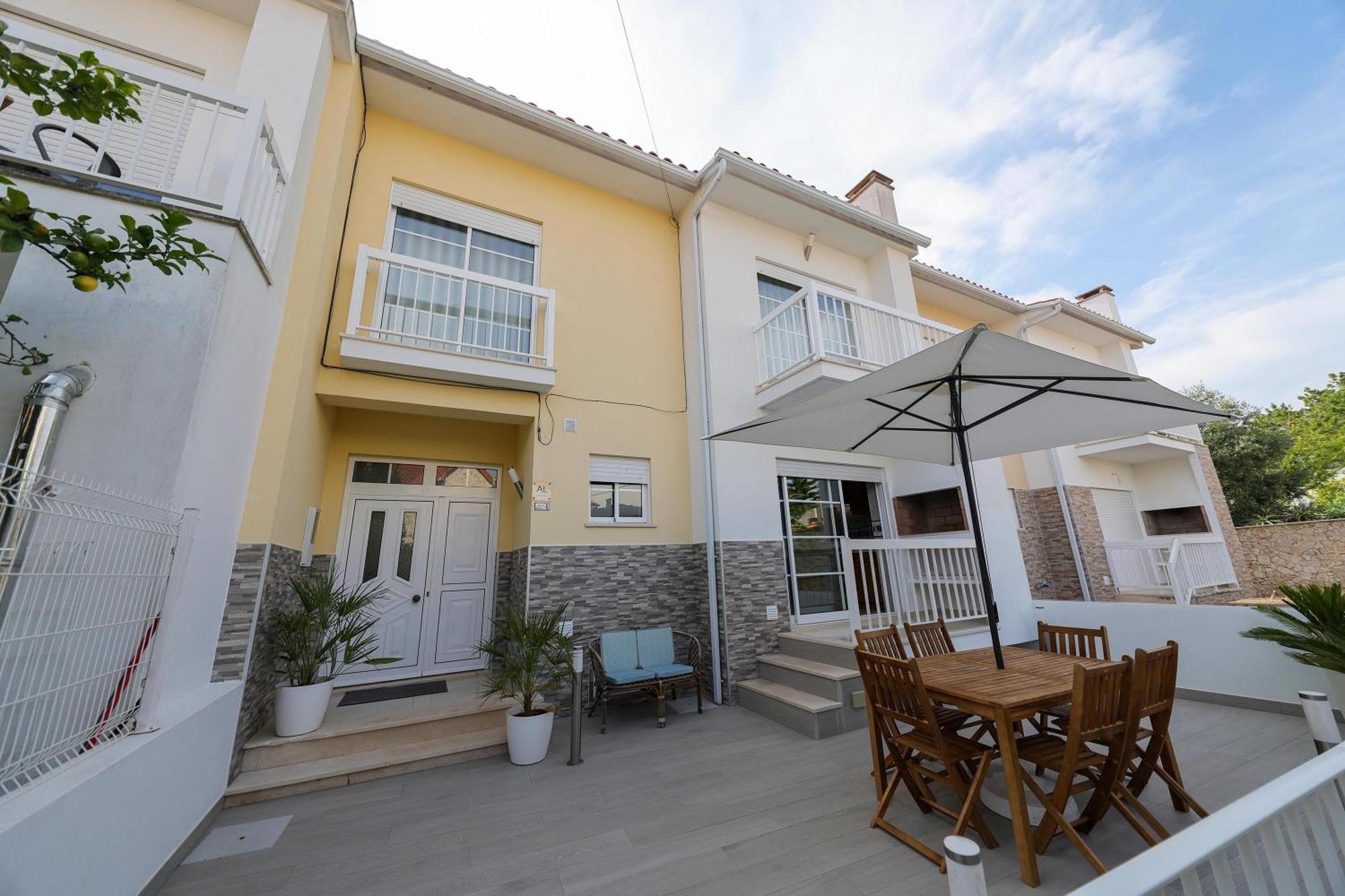 Moradia Chicharro Otel Nazaré Dış mekan fotoğraf